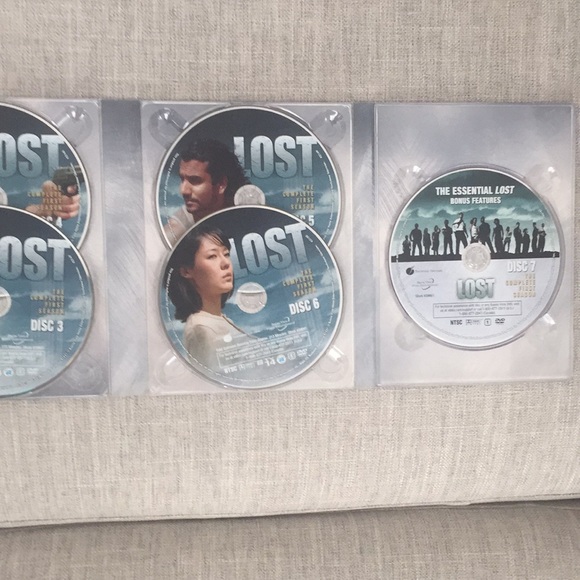 LOST season 1 DVD box set - Picture 4 of 4